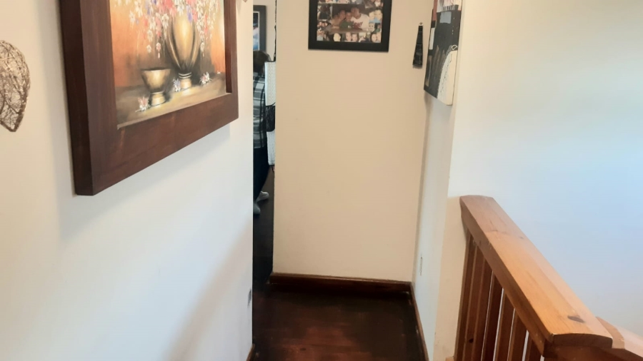 To Let 3 Bedroom Property for Rent in Dana Bay Western Cape